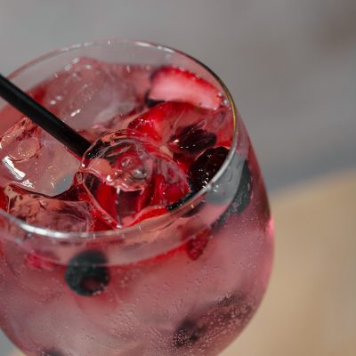 Gin Tonic Mombasa Strawberry